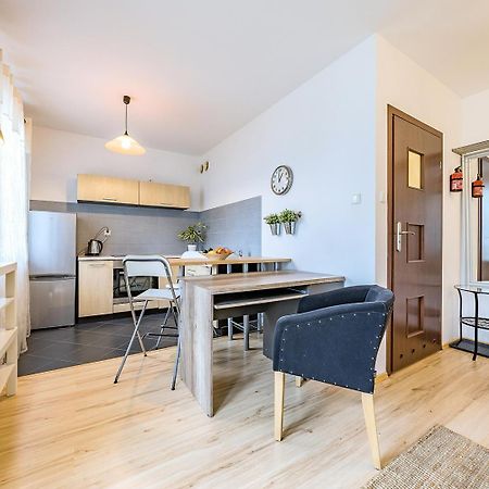 Apartament Z Balkonem I Bezplatnym Parkingiem Gdansk Dış mekan fotoğraf