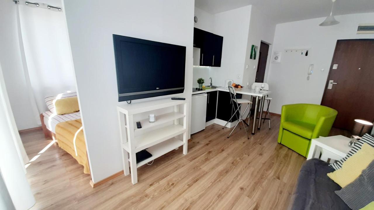 Apartament Z Balkonem I Bezplatnym Parkingiem Gdansk Dış mekan fotoğraf