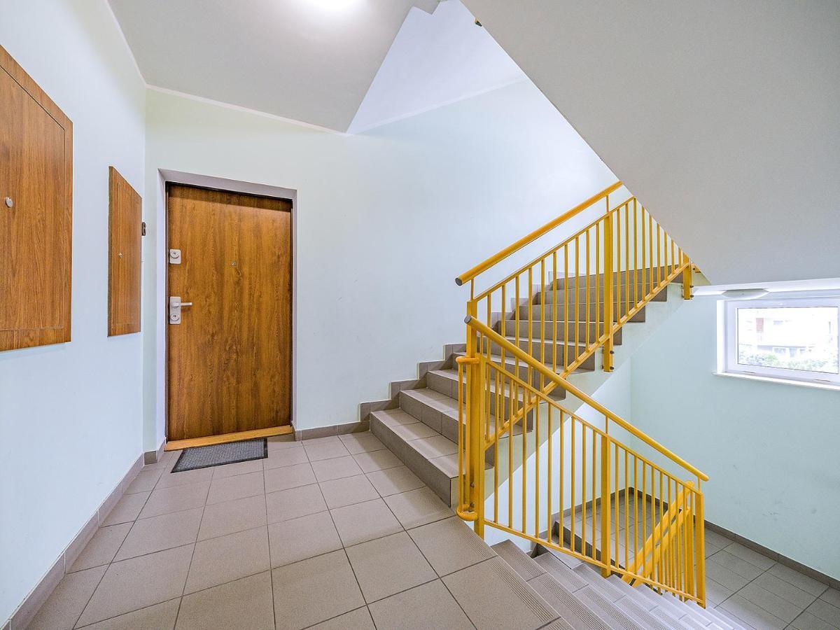 Apartament Z Balkonem I Bezplatnym Parkingiem Gdansk Dış mekan fotoğraf
